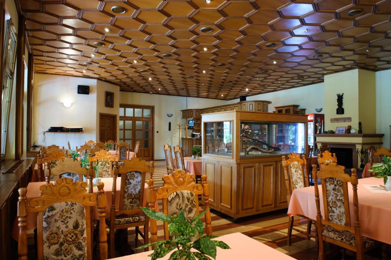 Hotel David Velke Bosany Экстерьер фото