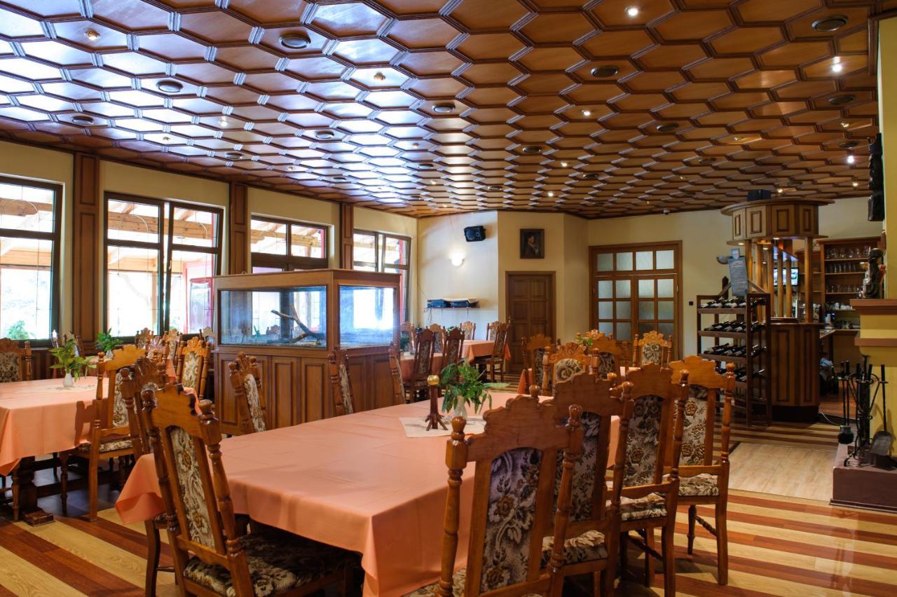 Hotel David Velke Bosany Экстерьер фото