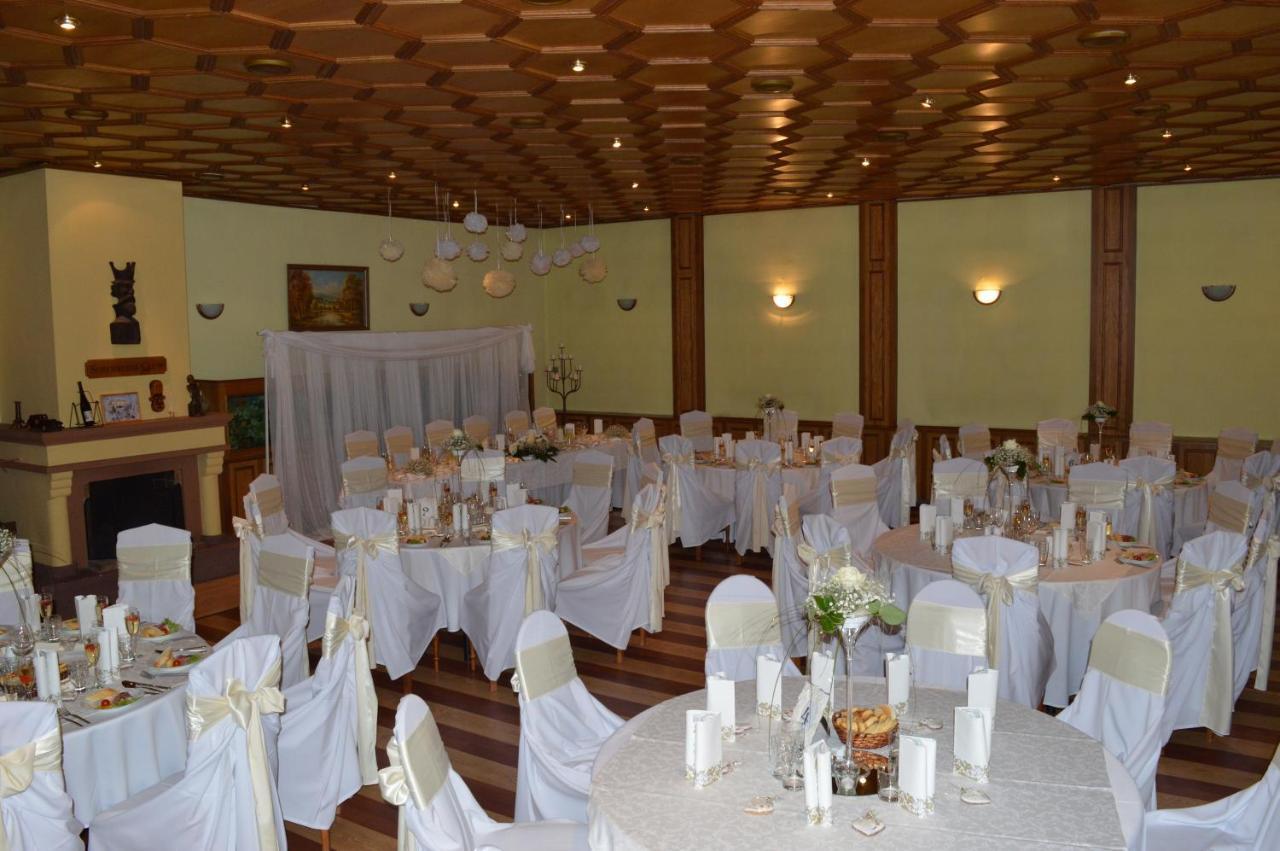 Hotel David Velke Bosany Экстерьер фото